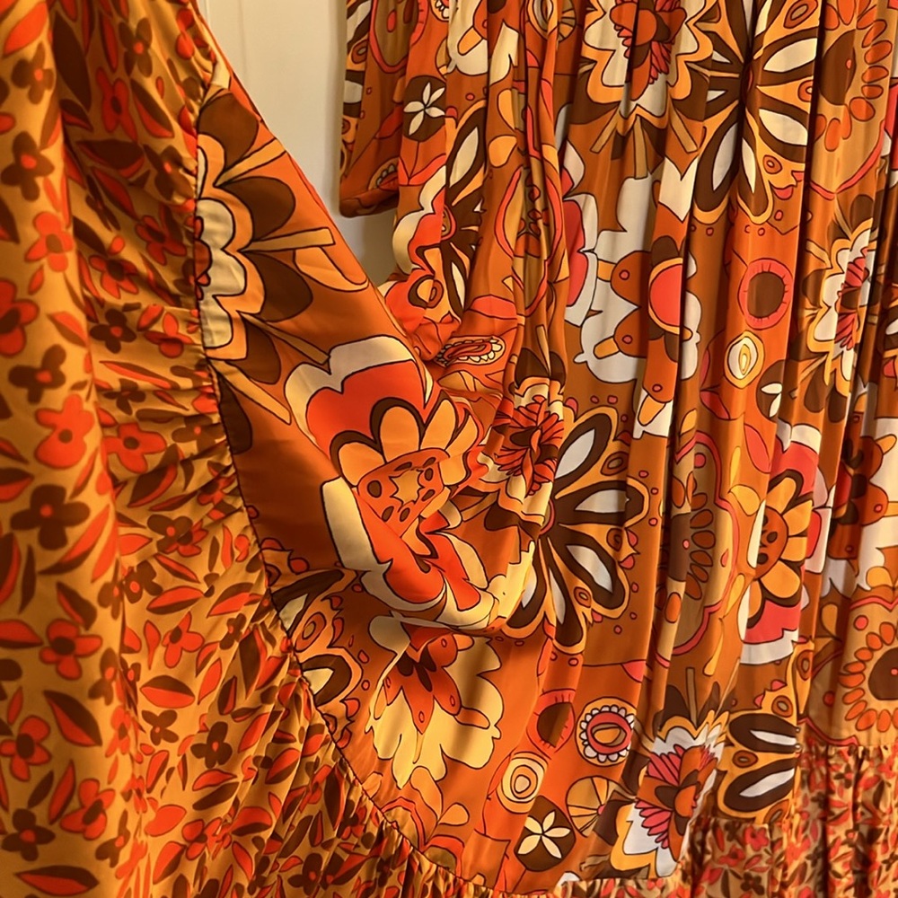 CeliaB tai dress. New with tags! - Picture 3 of 5